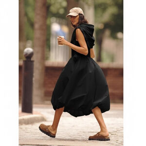 ASTR THE LABEL Sleeveless Contrast Bubble-Hem Midi Dress Baroque waist Black M